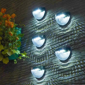 Set 4 Lampi Solare pentru Exterior, Montare Perete, cu 6 LED-uri, Lumina Calda - Boomsale.ro