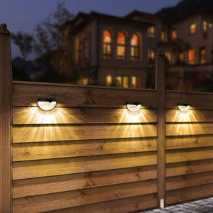 Set 4 Lampi Solare pentru Exterior, Montare Perete, cu 6 LED-uri, Lumina Calda - Boomsale.ro